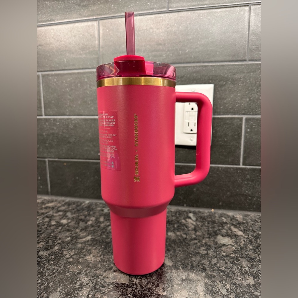 Starbucks Berry Pink Glitter X Stanley Tumbler (40 oz) Holiday 2024!